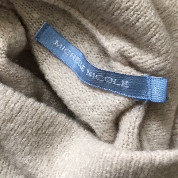 Michelle Nicole | Boxy Funnel Neck Sweater Large - Picture 5 of 6